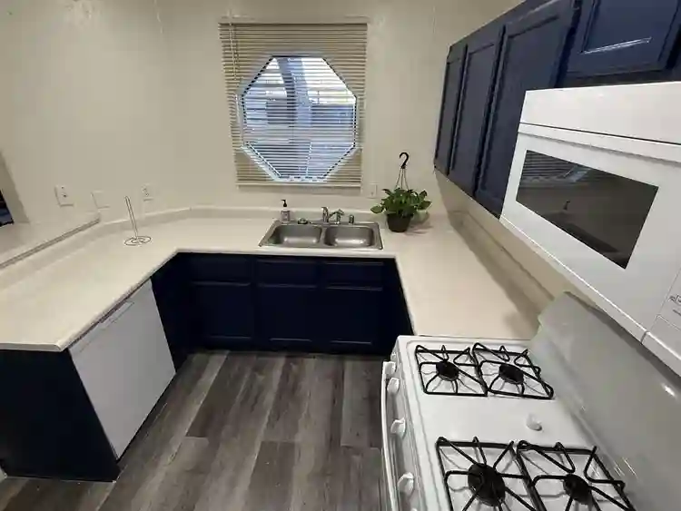 Furnished Room Near Hospital