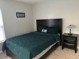 4 BR in Holly Springs