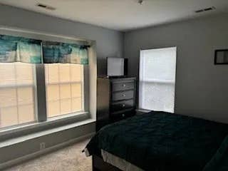 4 BR in Holly Springs