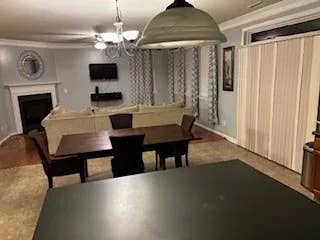 4 BR in Holly Springs