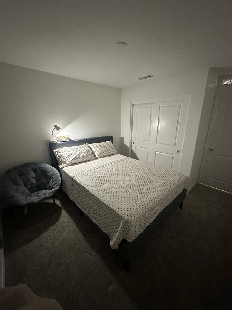 Room in River Ranch w/Private bath