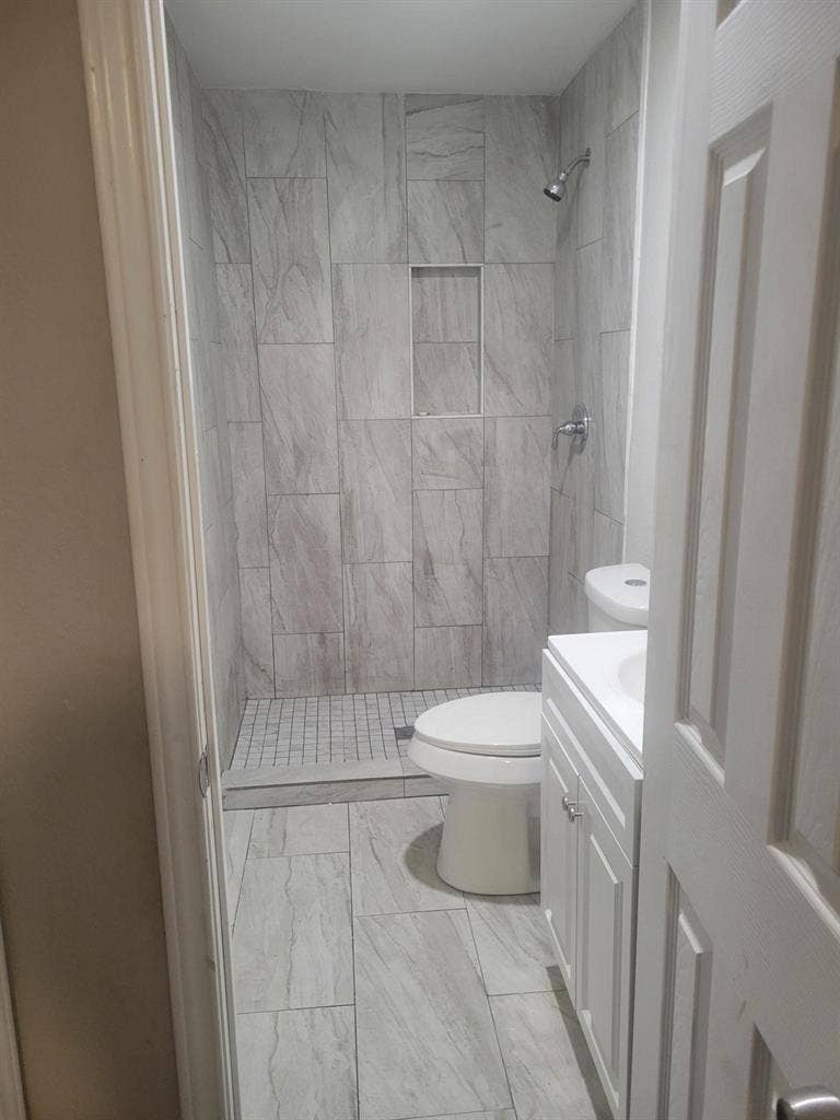 New:MODERN COZY QUIET RM Modree St