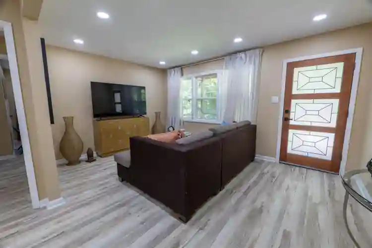 Furnished room for rent