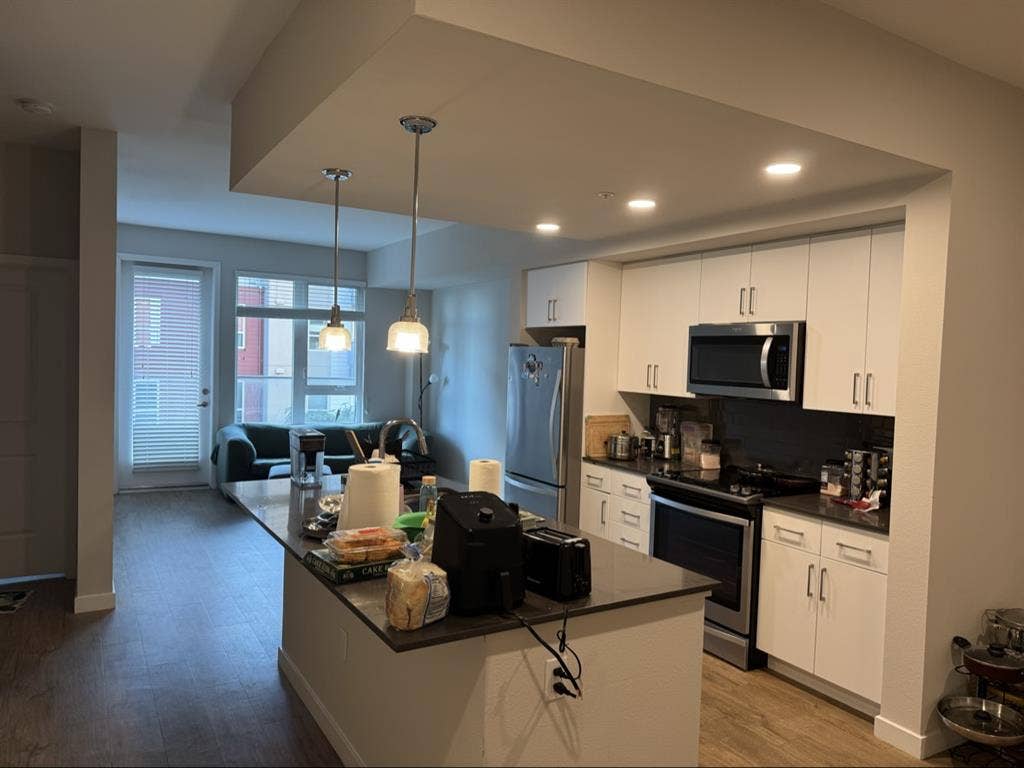 Private room in Emeryville