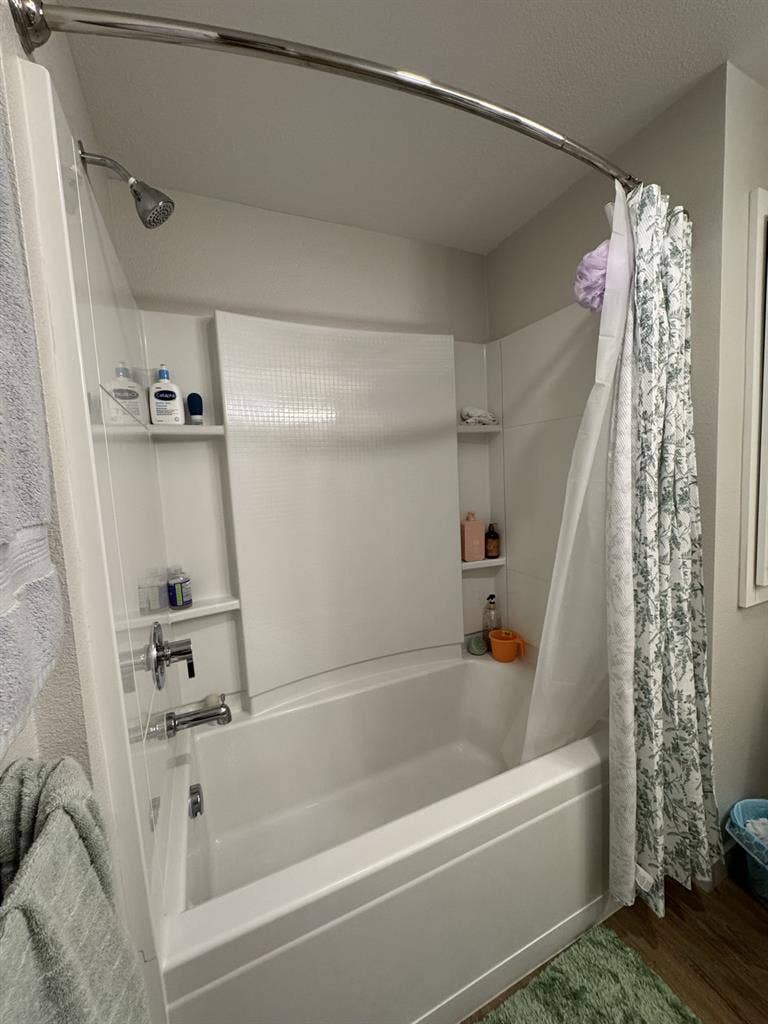 Private room in Emeryville