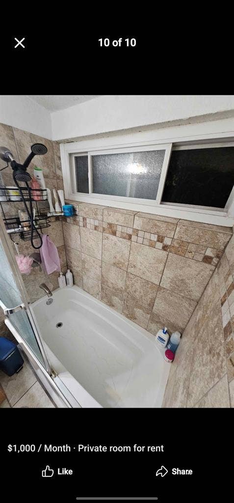 ✨ Looking for a Roommate