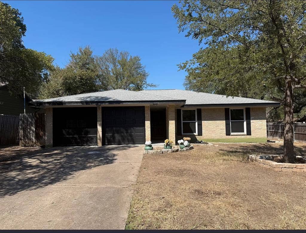 well maintained available for rent