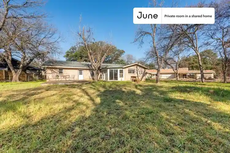 4 BR in Austin