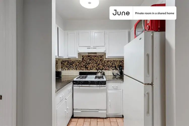 2 BR in New York City