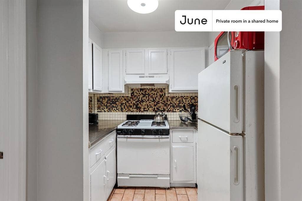 2 BR in New York City