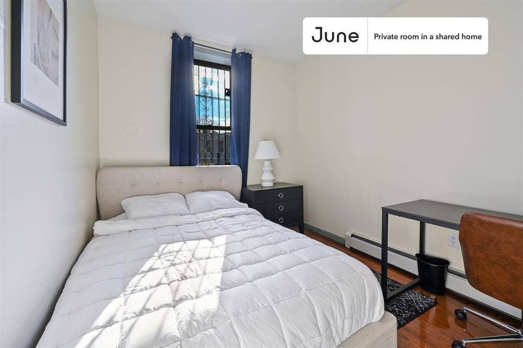 3 BR in New York City