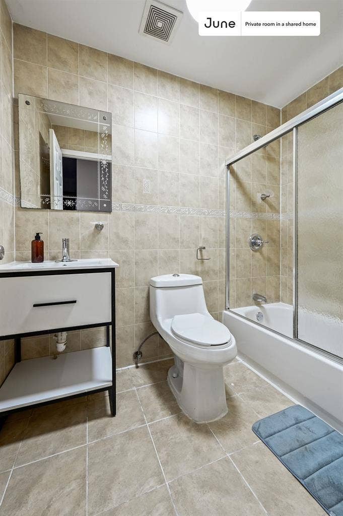 3 BR in New York City