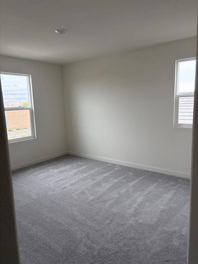 Master bedroom and Regular Room