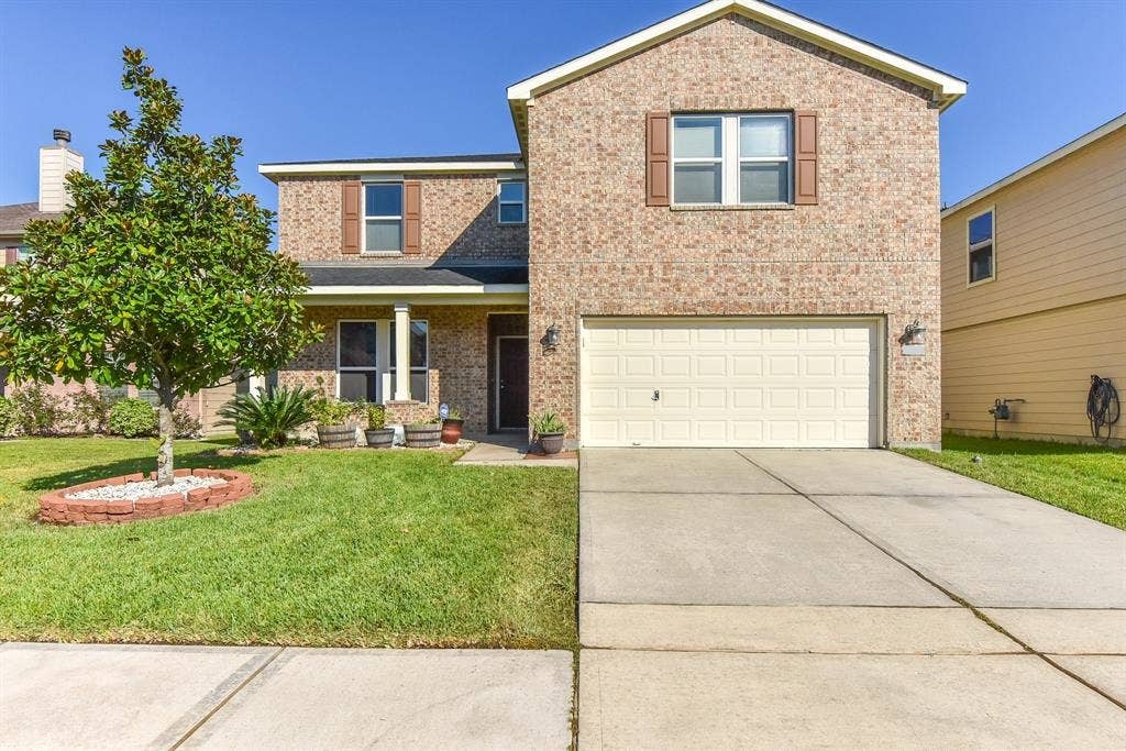 Nice, Clean, Safe Room for rent