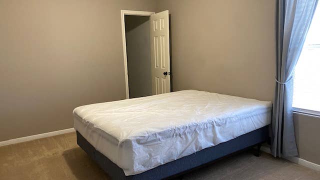 Nice, Clean, Safe Room for rent