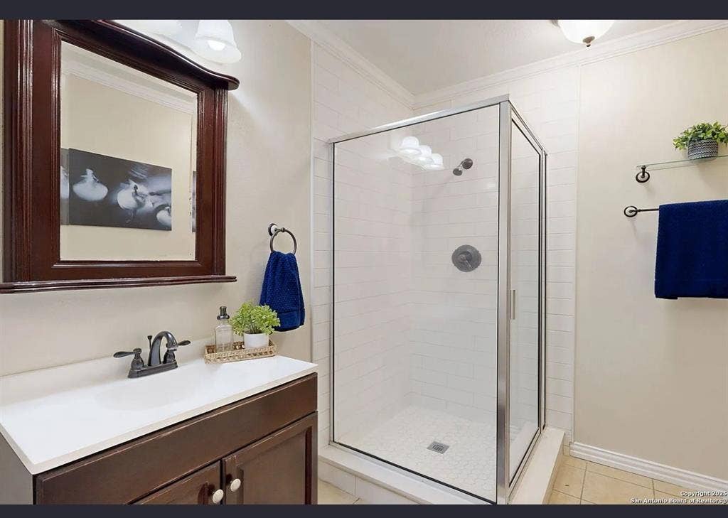 2 Rooms for the price of one!