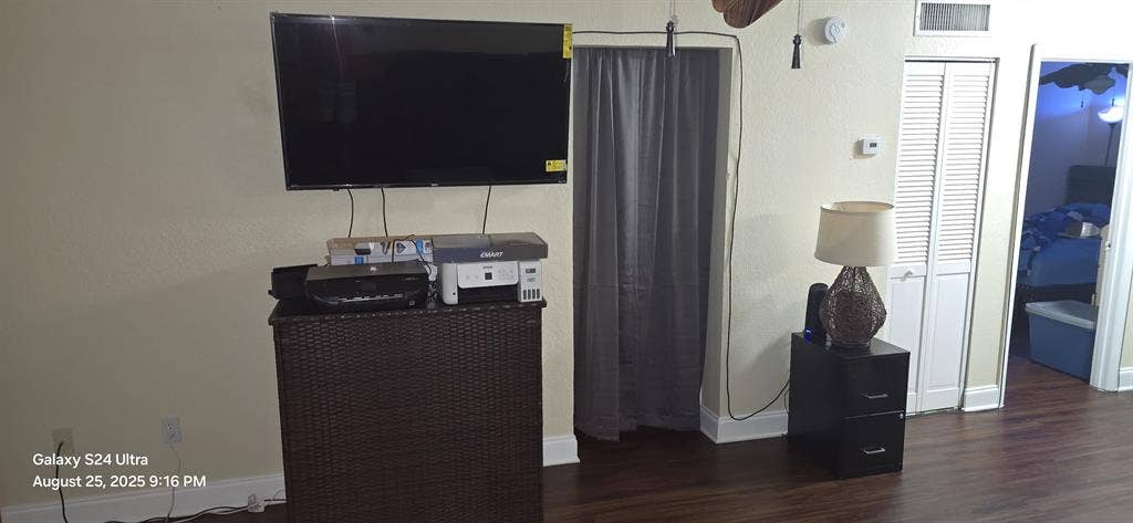 Nice, clean, quiet,safe