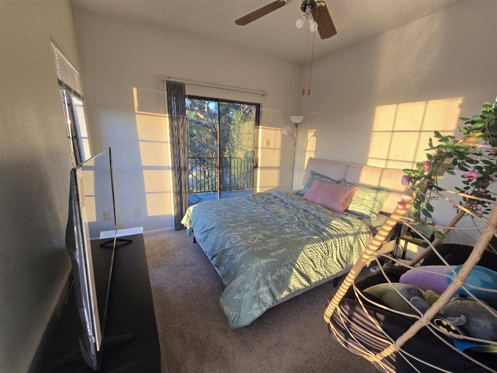 One Bedroom Apartment near Domain