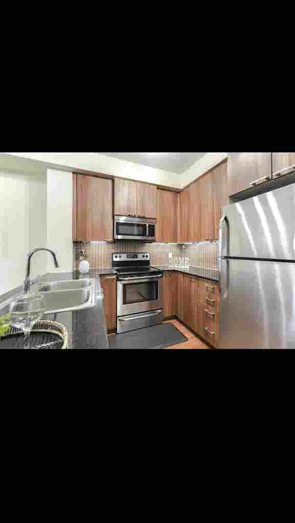 Bath Condo in Scarborough