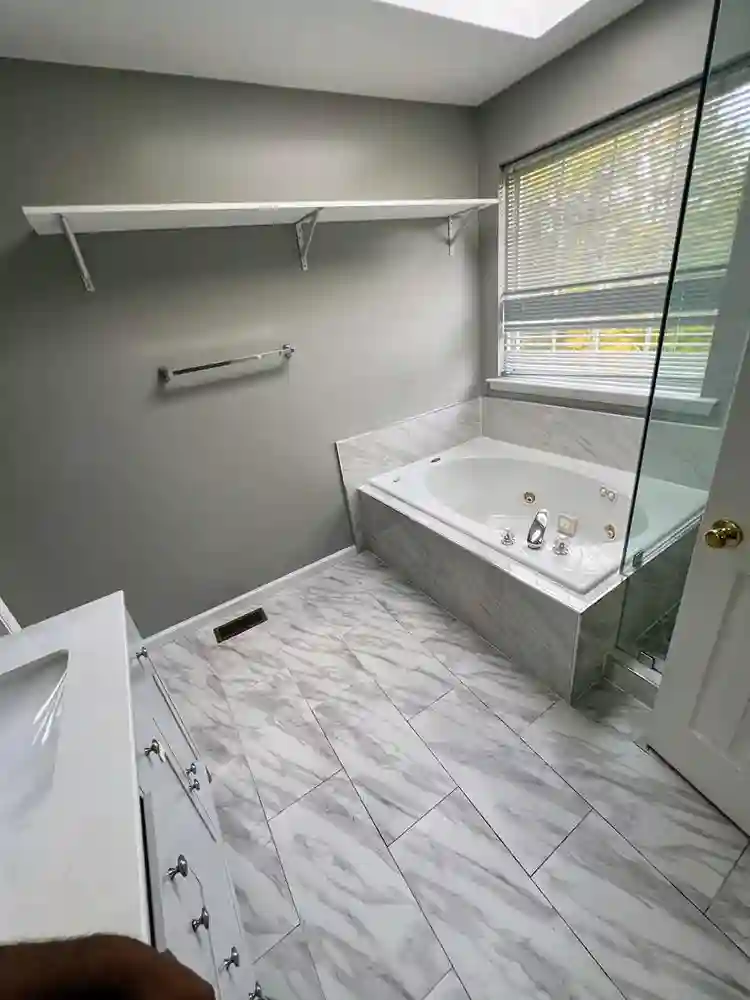 Bedroom with Private Bathroom