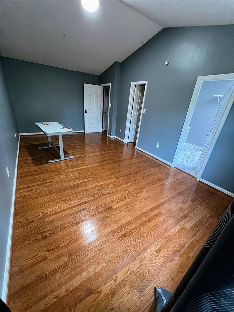 Bedroom with Private Bathroom