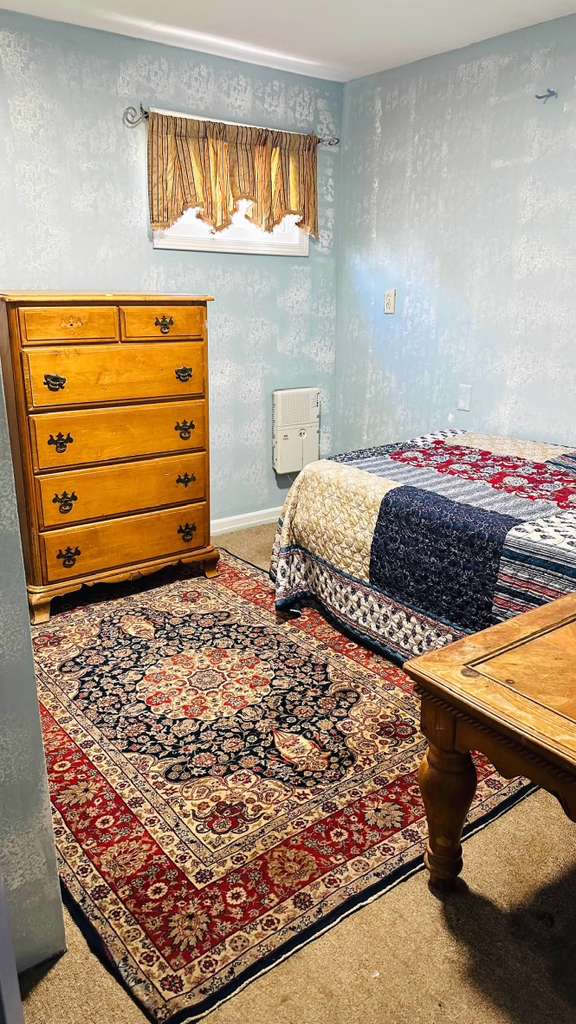 furnished bedroom 750$