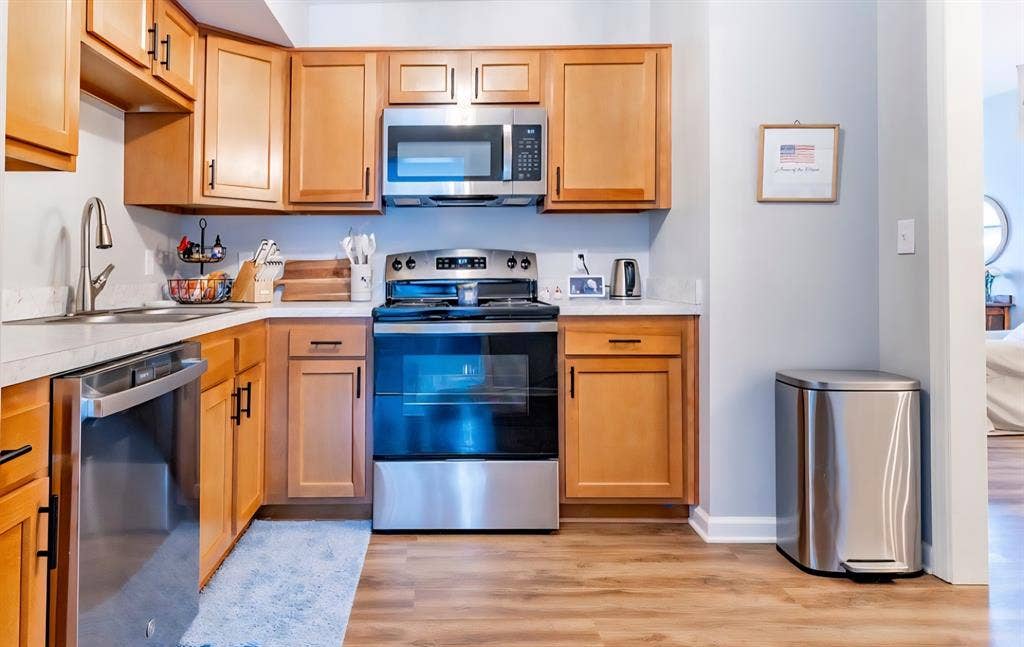 Convenient location!!