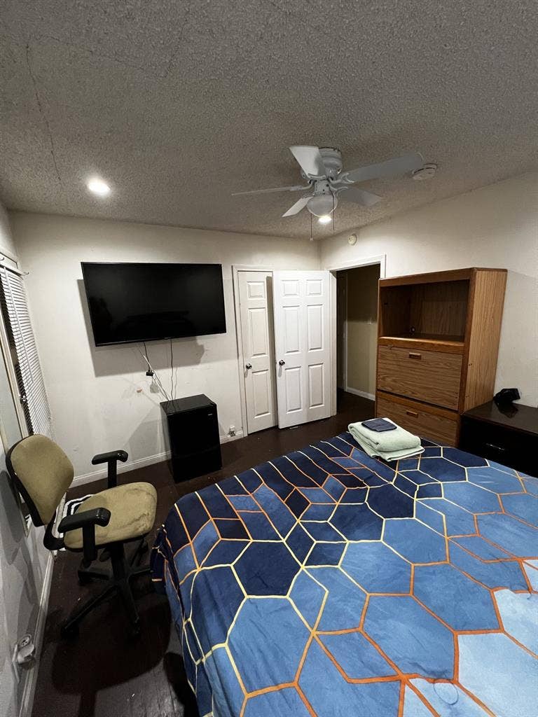 Room For Rent In South Los Angeles