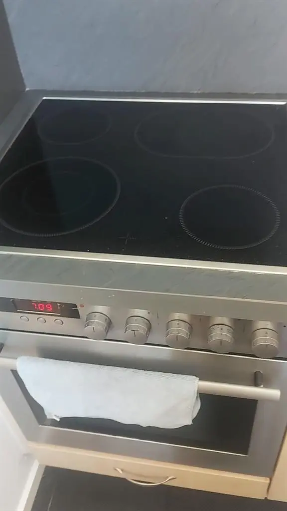 Private Studio Appartment (SUBLET)