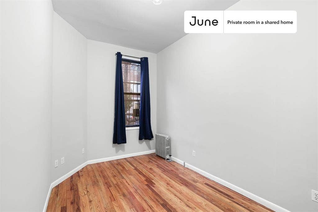 4 BR in New York City
