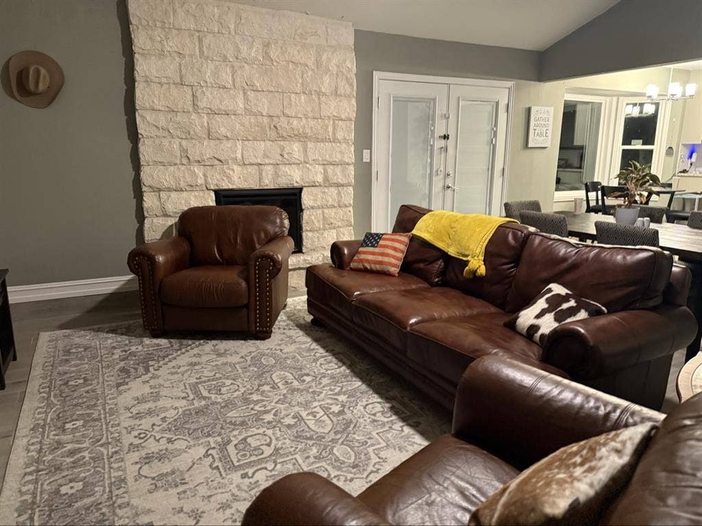 Family home with Gameroom