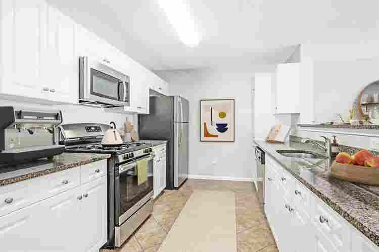 Private room for loft | Fort Lee