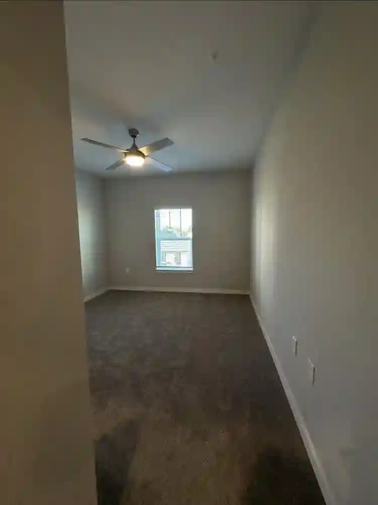 🏡 Room for Rent Alafaya