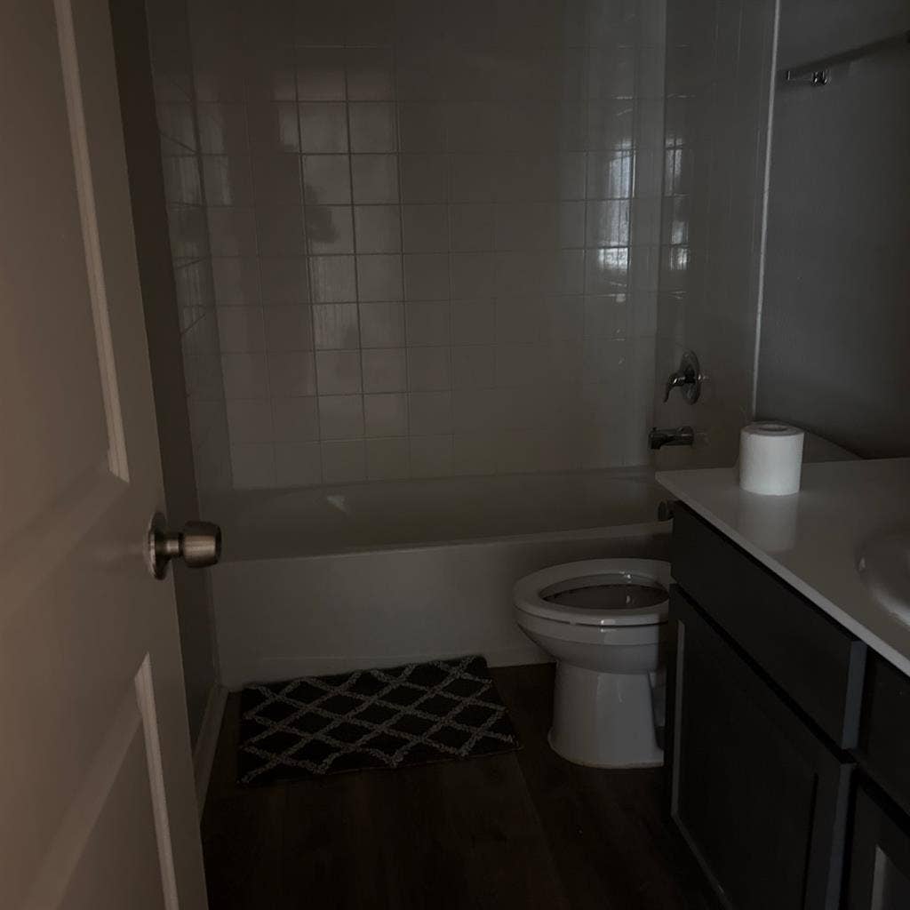 Very nice room and private bathroom