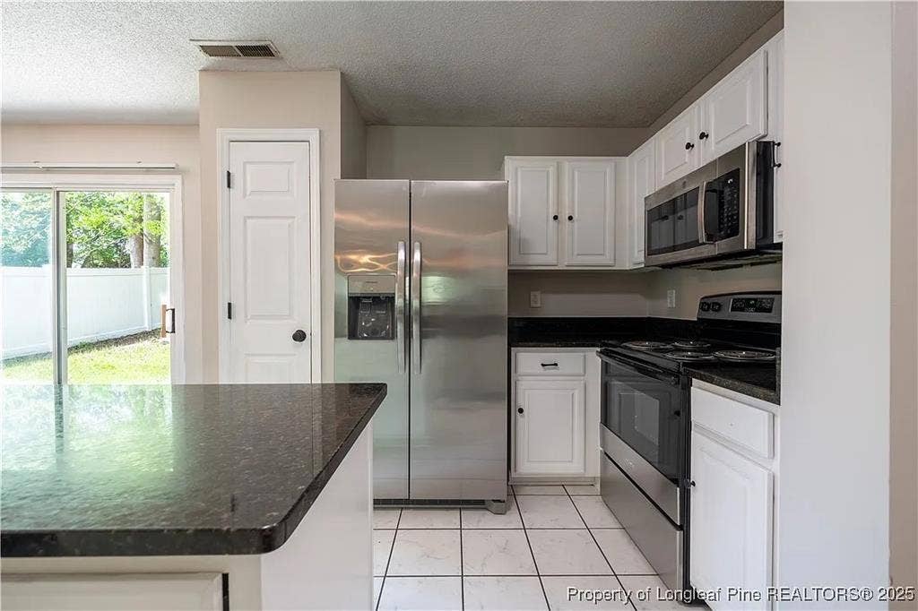 5 BR in Durham