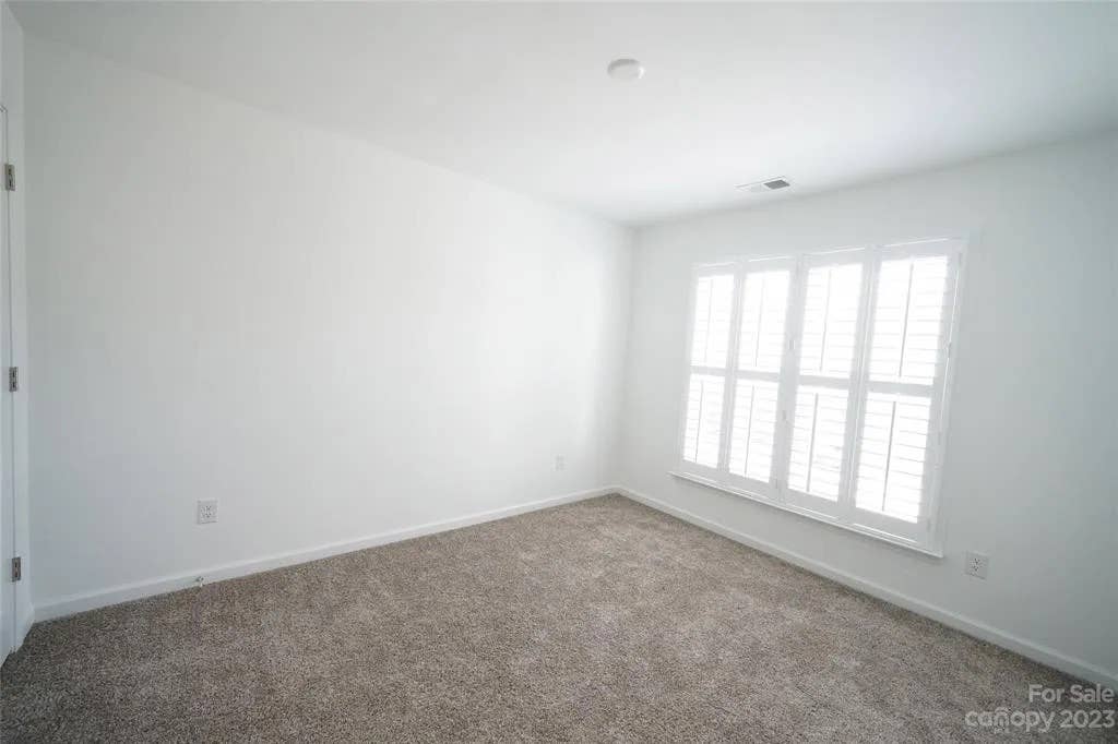 3 BR in Charlotte