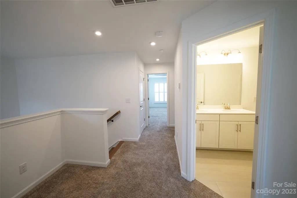 3 BR in Charlotte