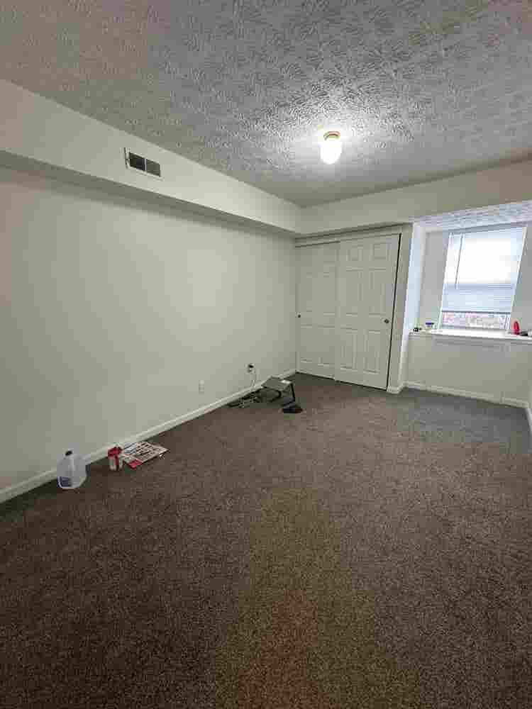 Private room in two bedroom apt