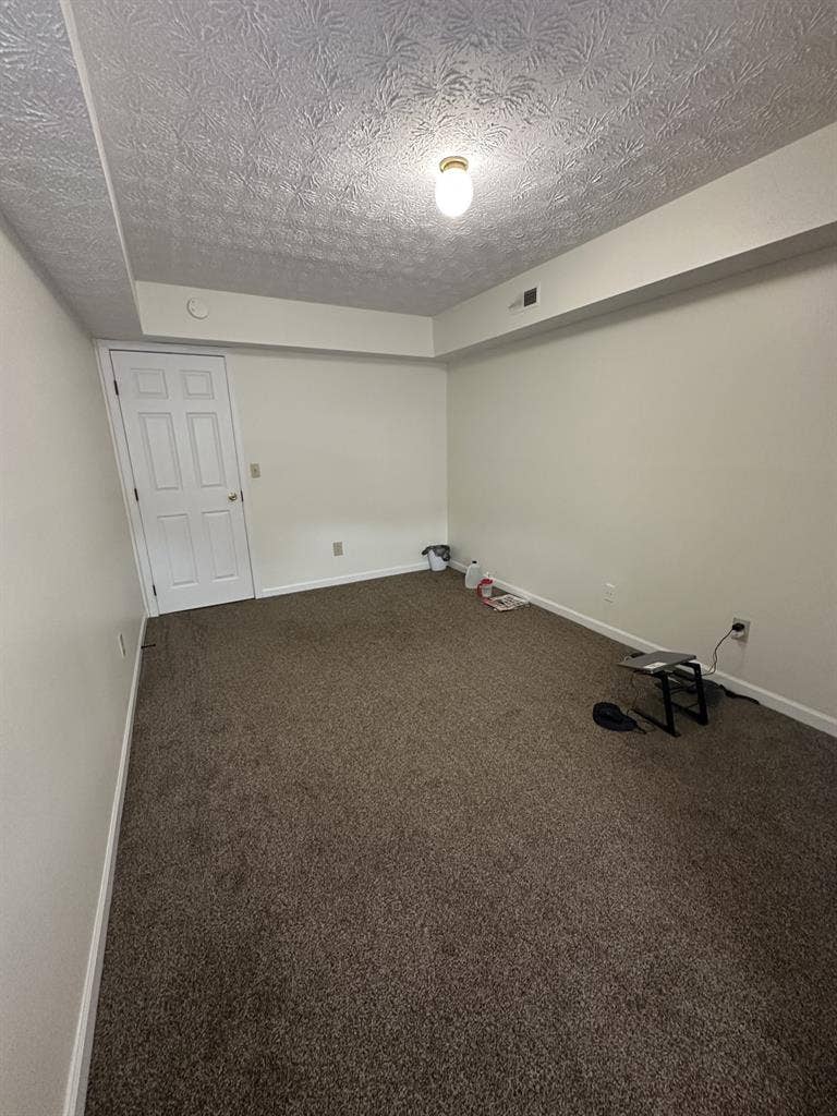 Private room in two bedroom apt