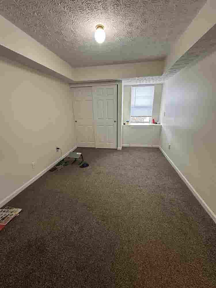 Private room in two bedroom apt