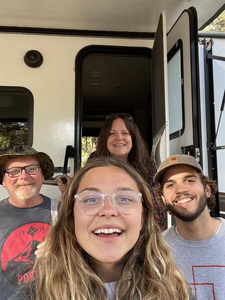 Large private room in Oceanside!