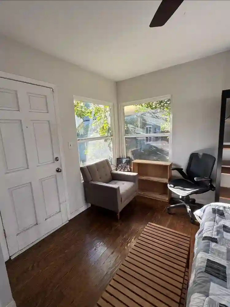 LRG MASTER BDRM, FULL BATH + OFFICE