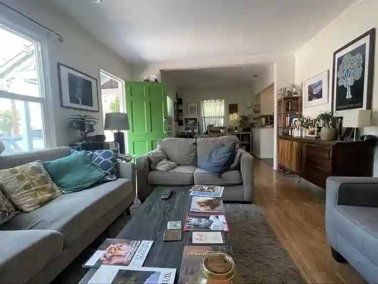 LRG MASTER BDRM, FULL BATH + OFFICE