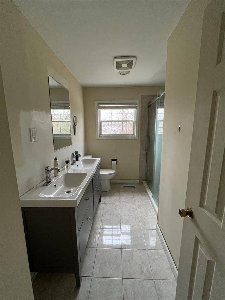 Private room 3min from Gurnee mills