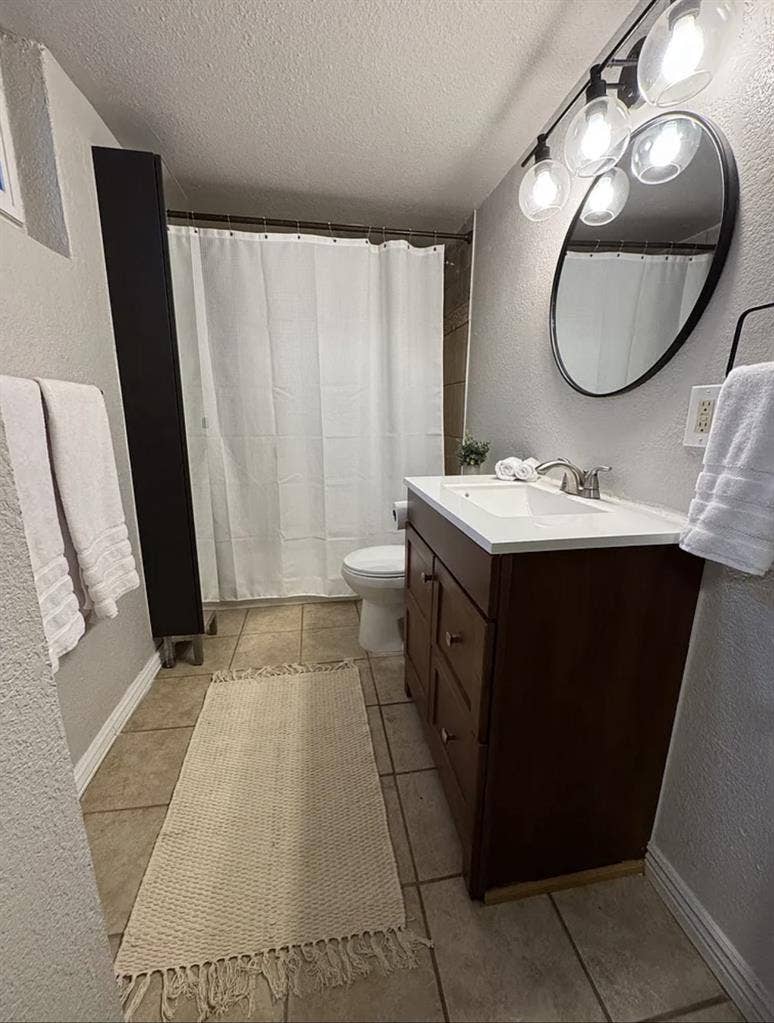 LOOKING TO RENT ASAP**