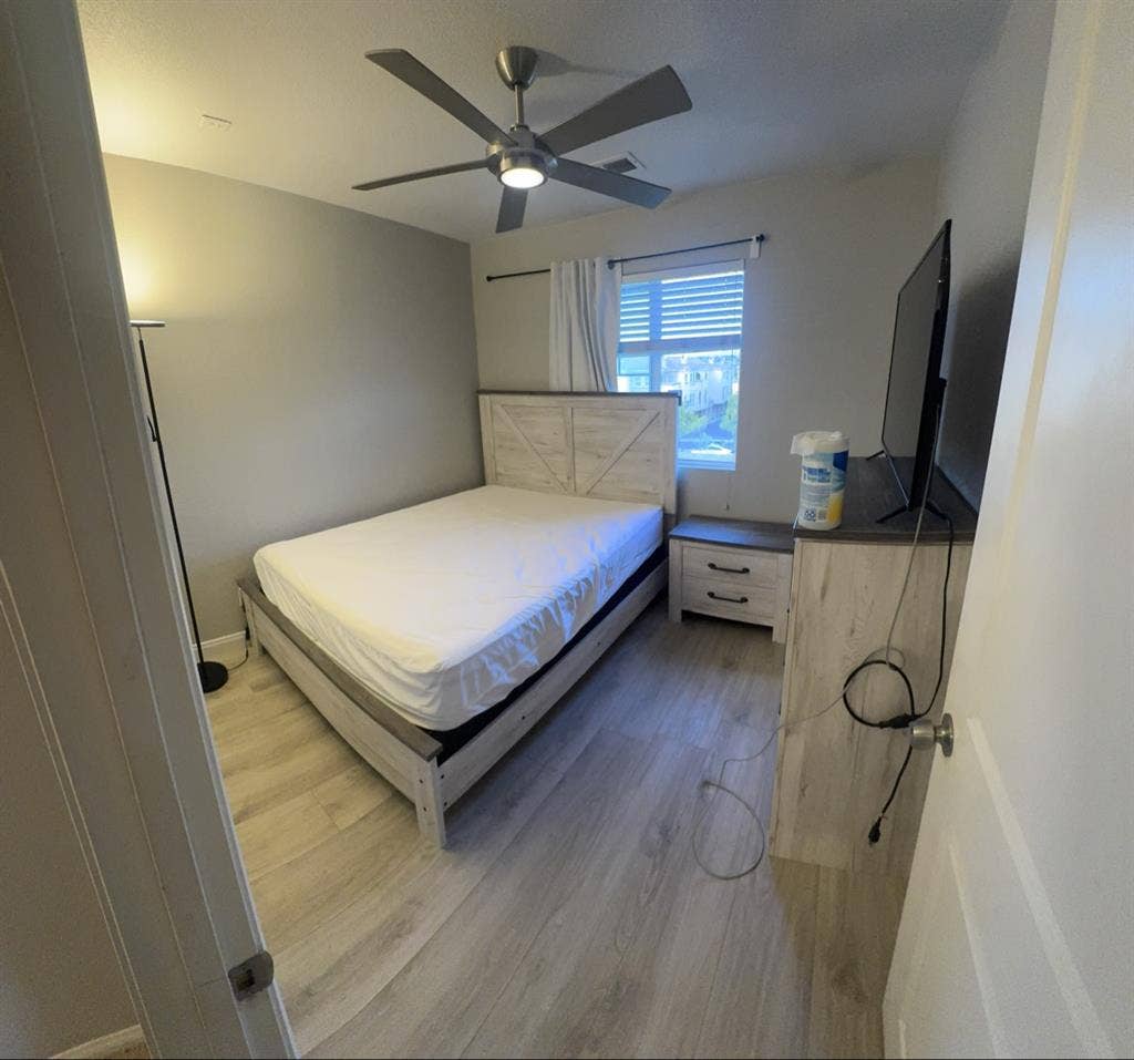 Room for rent in Otay Ranch!