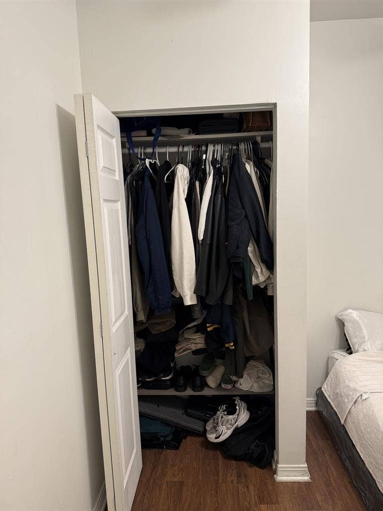 Quiet Clean Room w/ Private Bath