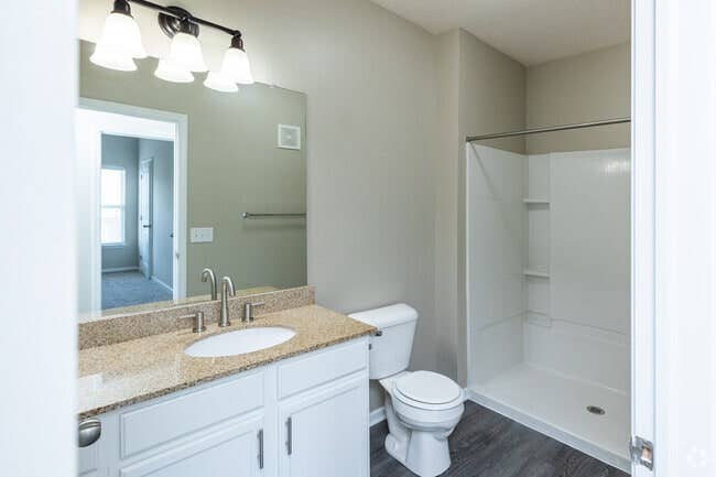 Looking for room mate ASAP