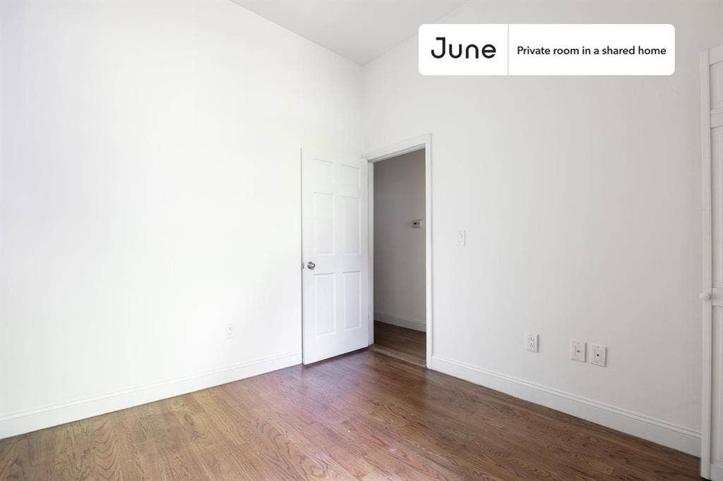 4 BR in New York City