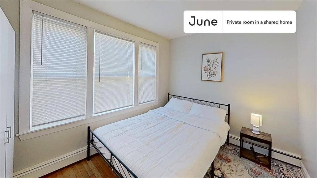 4 BR in Boston